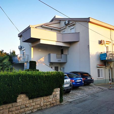 Artneo Apartmani Novalja Exterior foto