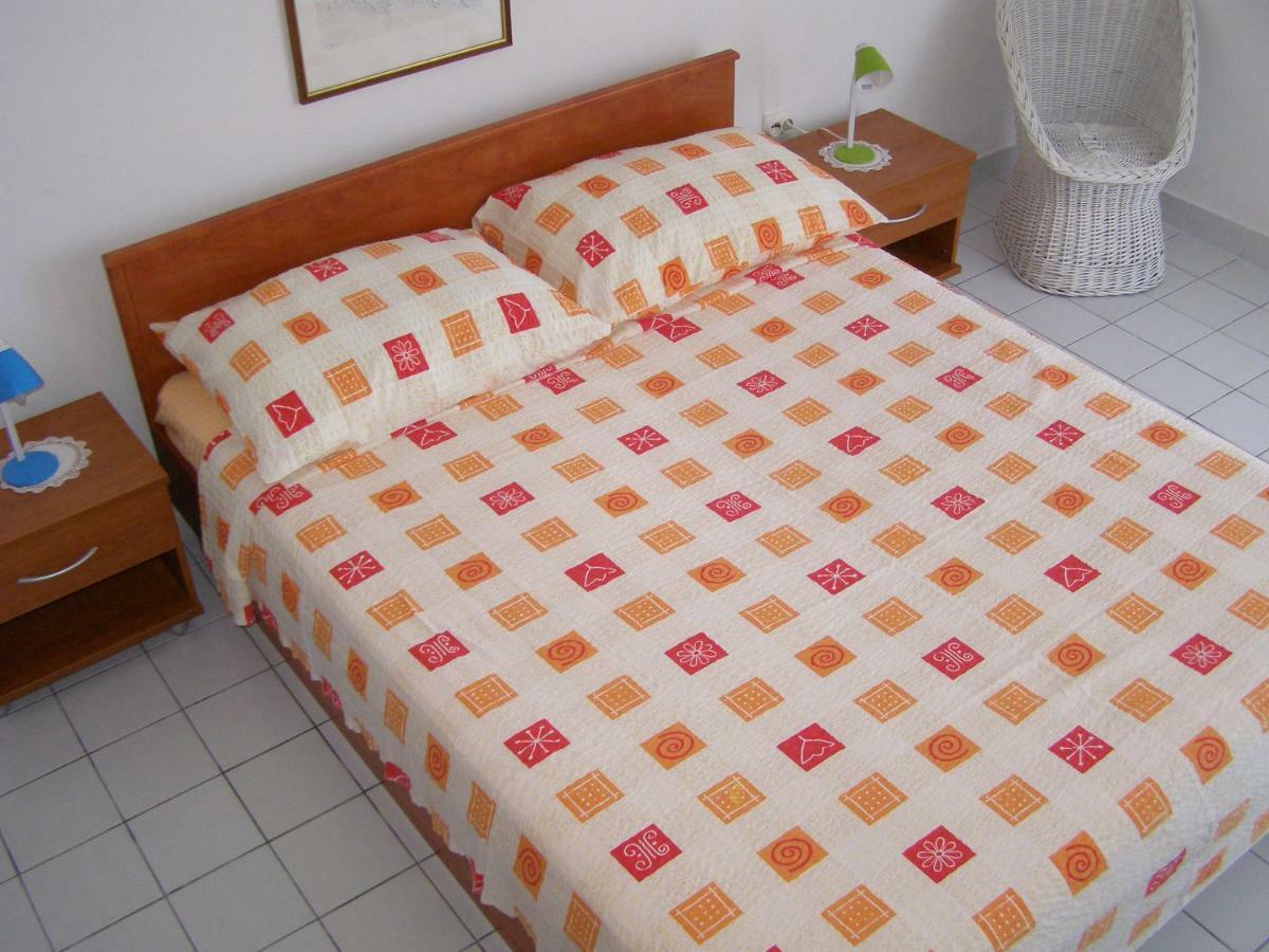 Artneo Apartmani Novalja Exterior foto
